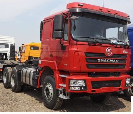 Double Axle Heavy Semi Truck Tractor Trailer Single Row 400L 440hp
