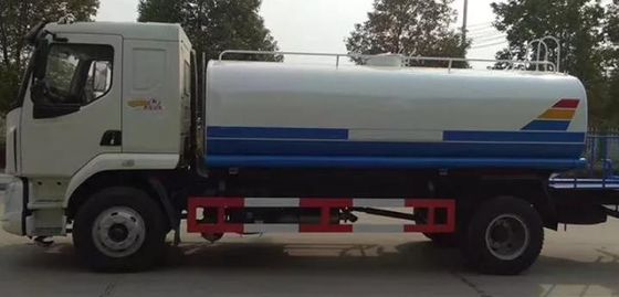 Euro 2 Diesel Water Storage Truck 3500 Gallon Water Truck 4x2