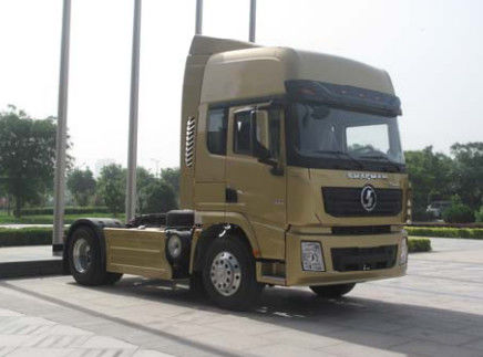 400L Semi Truck Tractor F3000 380HP For Short Haul Transport