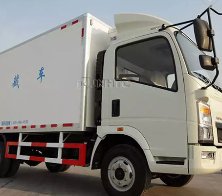 4x2 6.8m Refrigerated Box Truck Van Euro II Engine