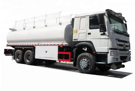 250000 Liter Small Tanker Truck For Oil Transportation